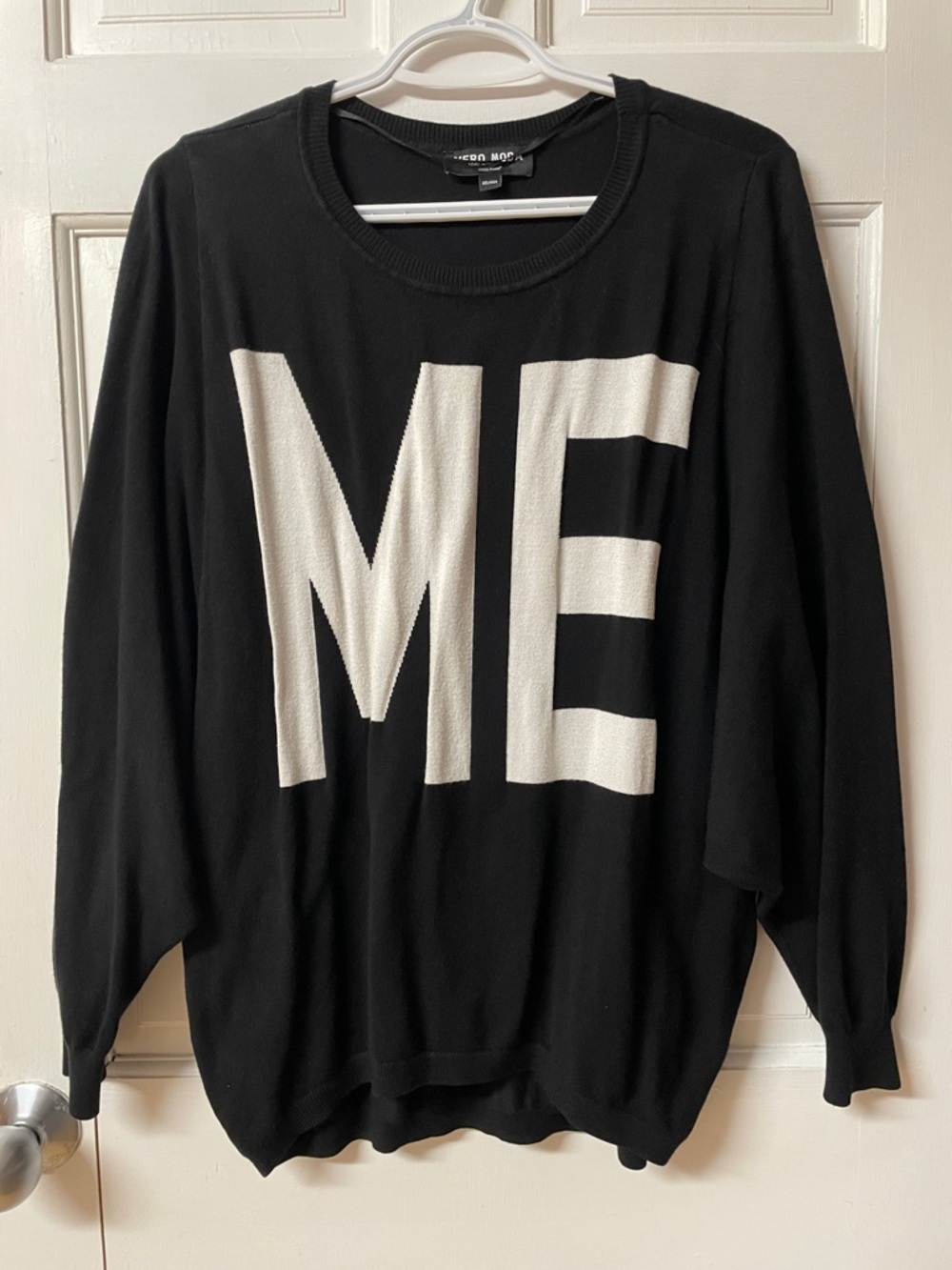 Vero Moda black batwing sleeve “ME” sweater women’s size medium